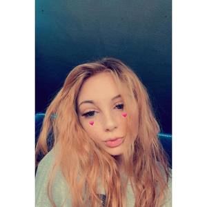 Meet your Posher, Desirae